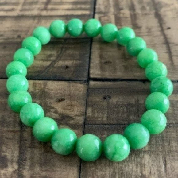 Green Jade Gemstone Chakra Bracelet Handmade Boho - Picture 2 of 8